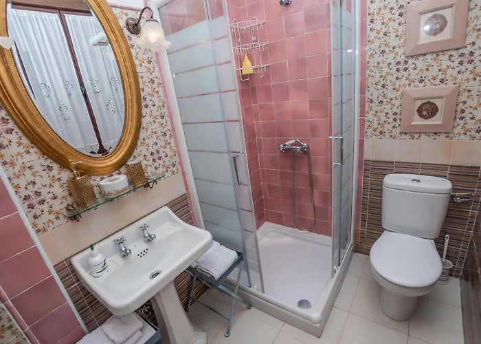 Balcones Del Camino 3*