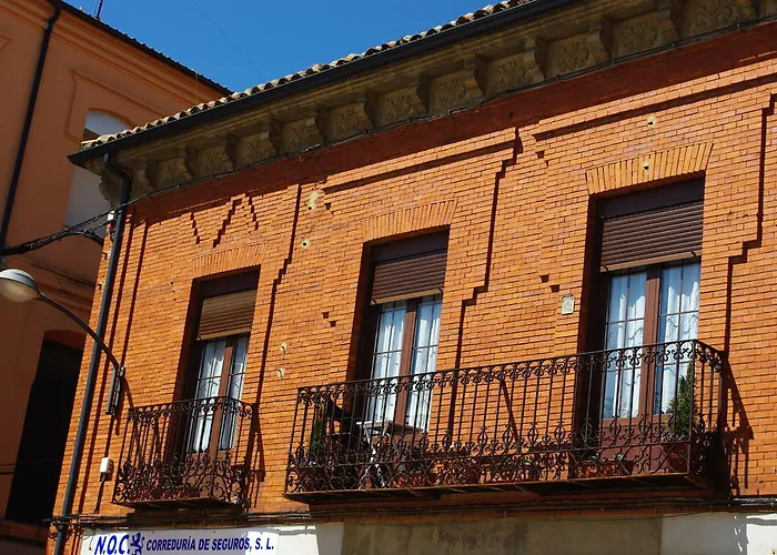 ゲストハウス Balcones Del Camino サアグン